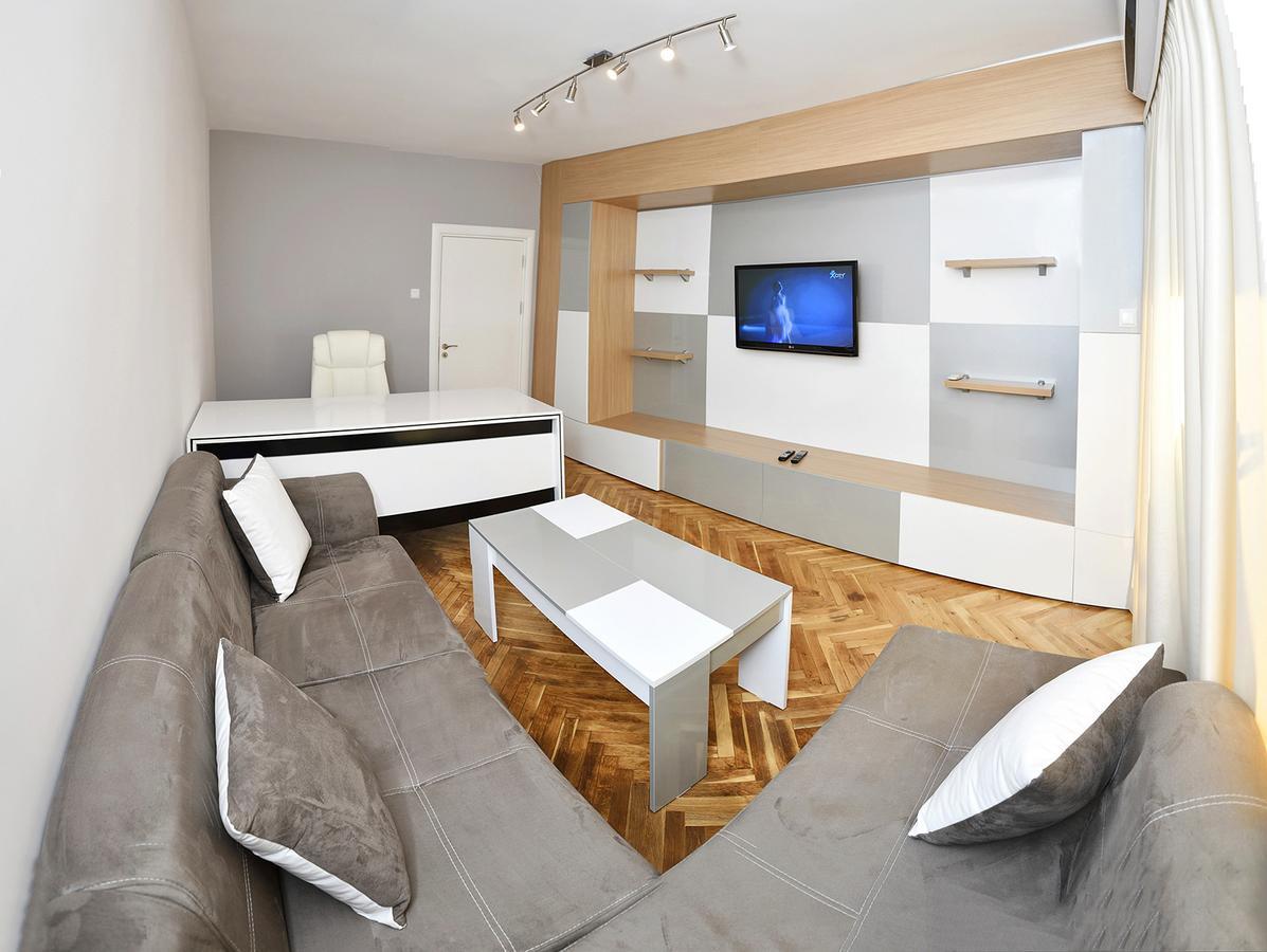 Chaika Apartment Varna Exterior photo